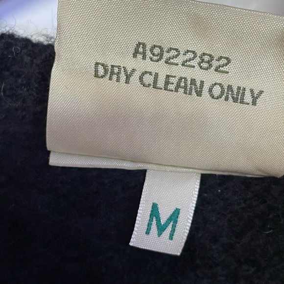 Kilronan Knitwear Womens Medium Wool Cardigan Cable Knit Fisherman Ireland Black - Picture 3 of 9